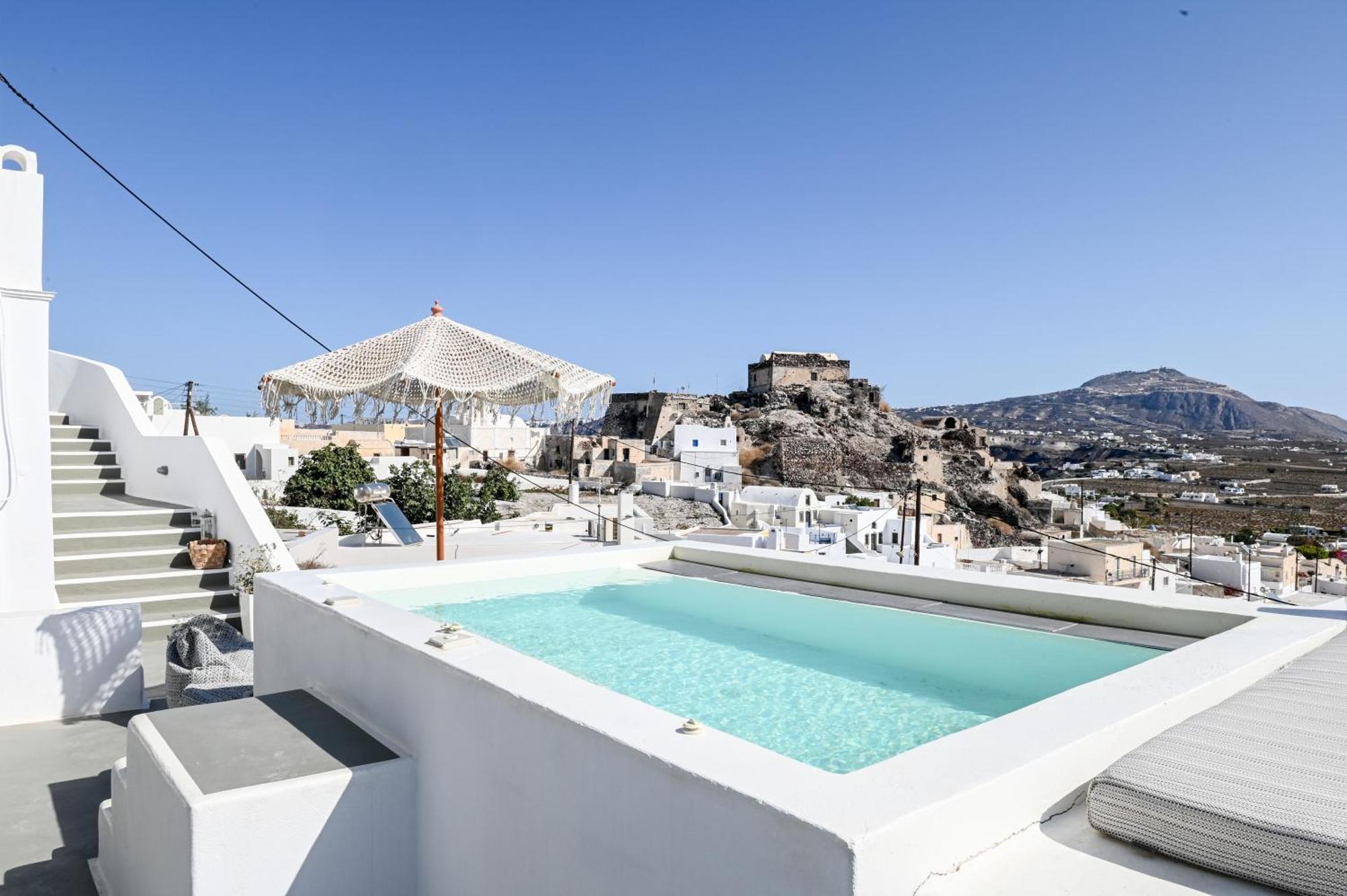 White Curves Santorini Bed & Breakfast Akrotiri  Exterior photo